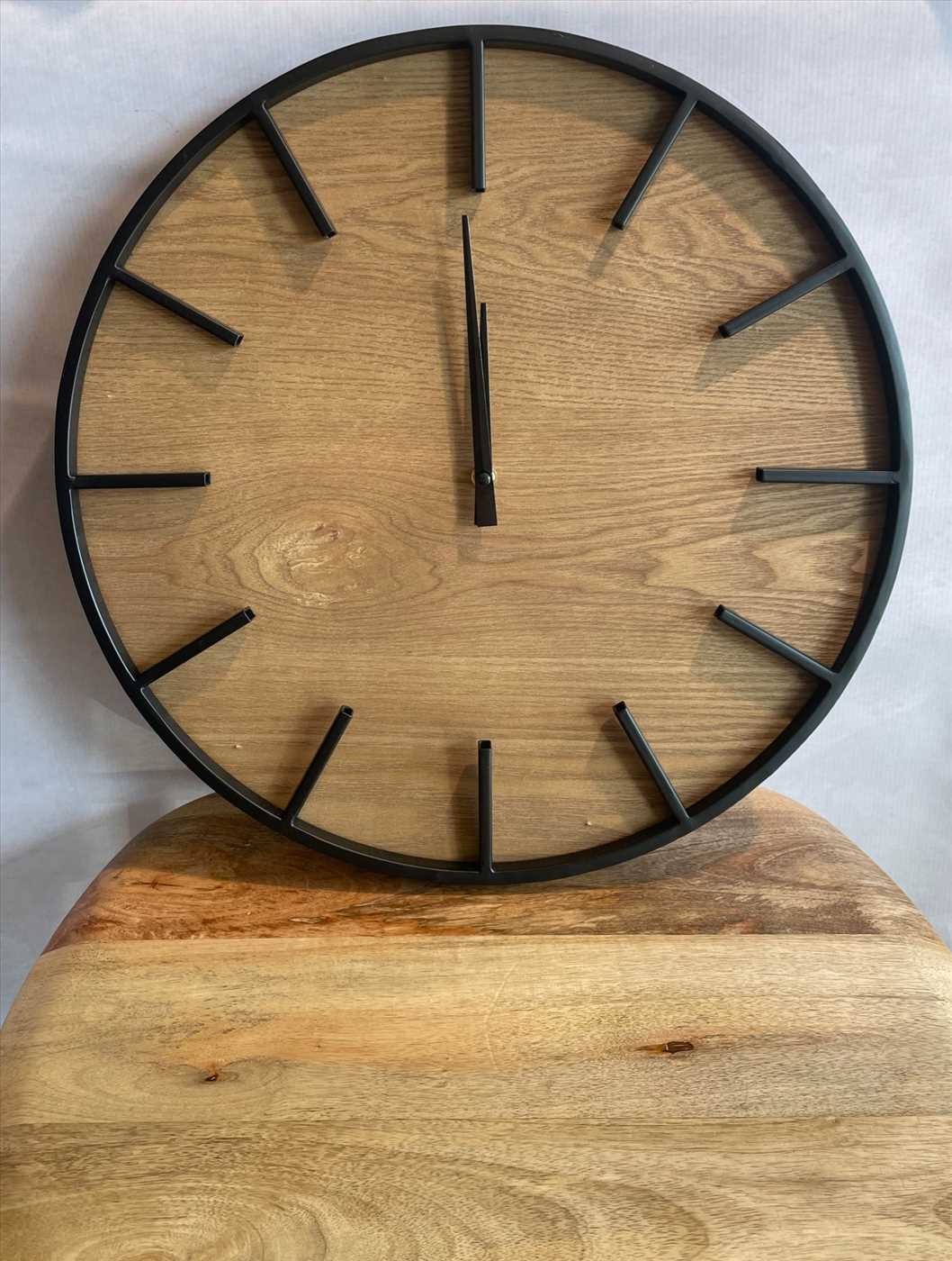 שעון קיר עץ 